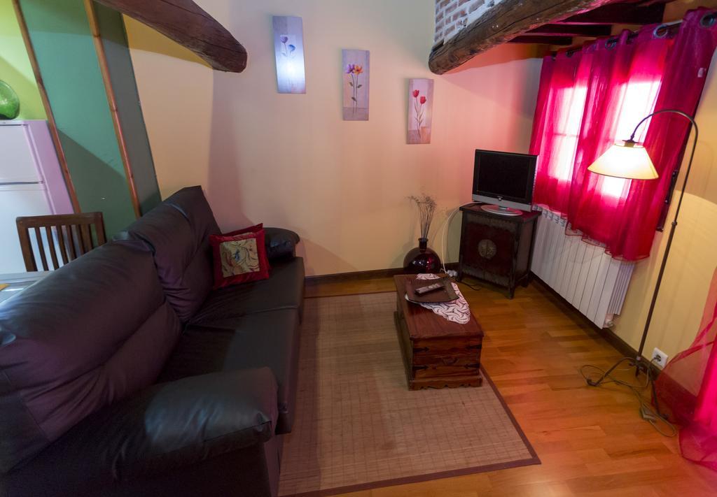 El Castanar Apartment San Esteban de la Sierra Luaran gambar